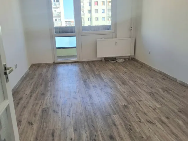 Eladó lakás Debrecen, Sestakert 62 nm