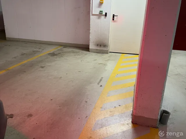 Eladó garázs Budapest XIII. kerület, Angyalföld 9 nm