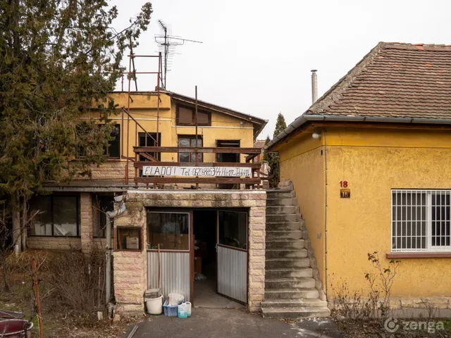 Eladó ház Budapest III. kerület, Csillaghegy, Széchenyi u 18 127 nm