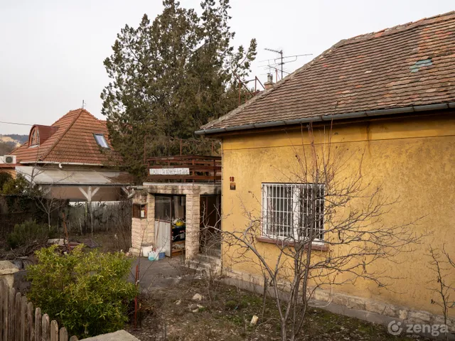 Eladó ház Budapest III. kerület, Csillaghegy, Széchenyi u 18 127 nm