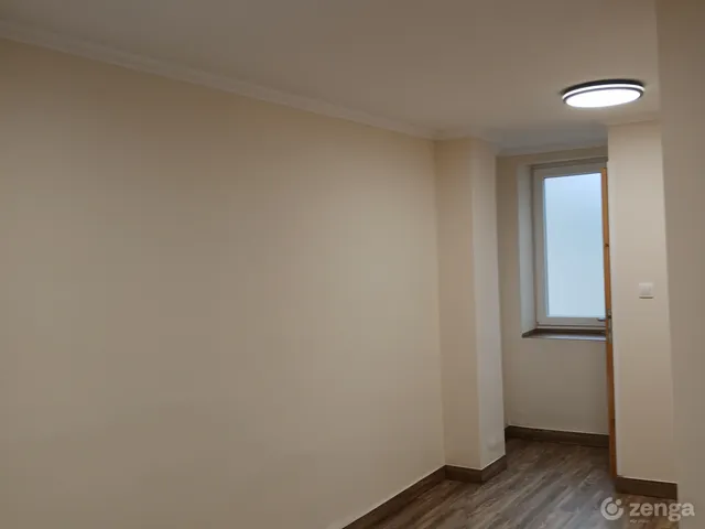 Kiadó kereskedelmi és ipari ingatlan Pásztó 20 nm