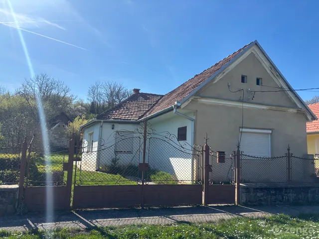 Eladó ház Kátoly 85 nm
