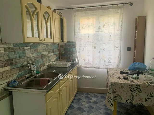 Eladó ház Csemő 46 nm