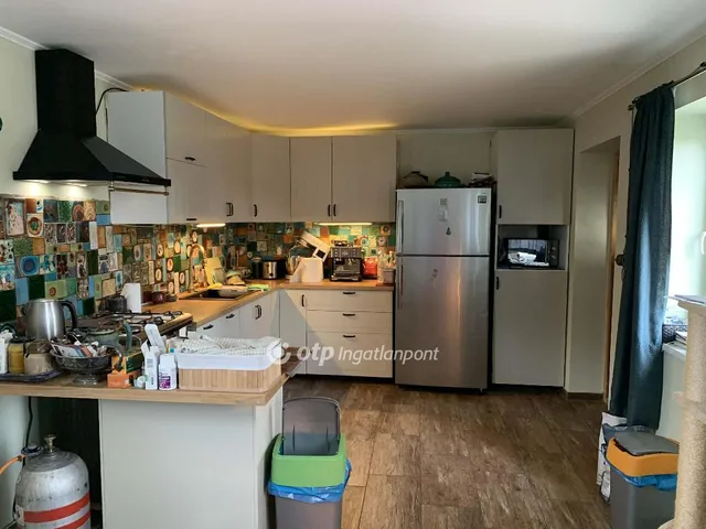 Eladó ház Törtel 81 nm