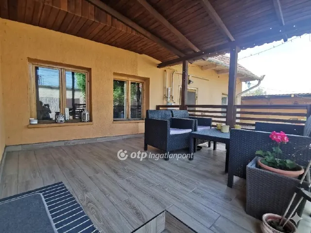 Eladó ház Cegléd 104 nm