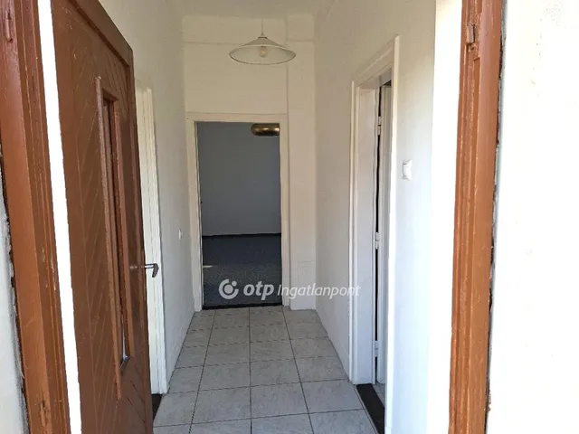 Eladó ház Dánszentmiklós 60 nm