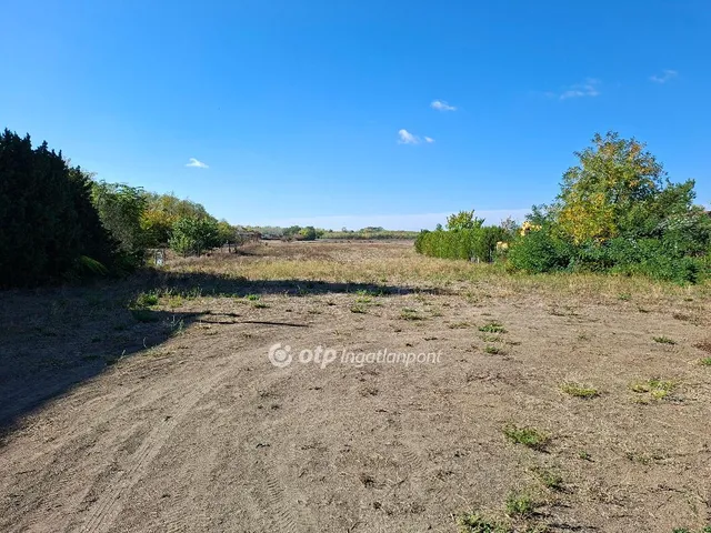 Eladó telek Hernád 3057 nm