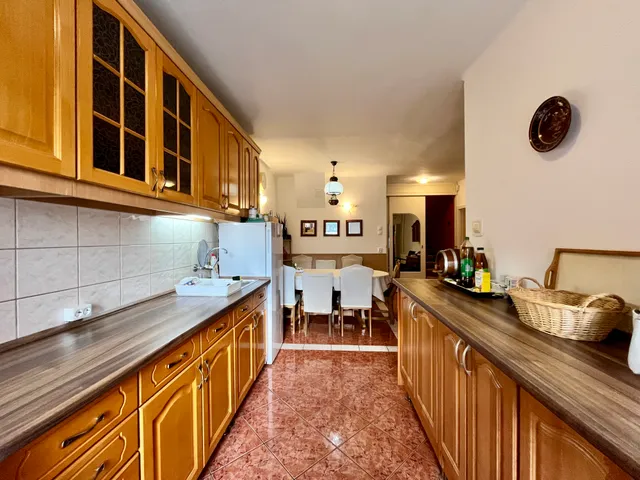 Eladó ház Miskolc 245 nm