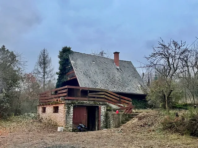 Eladó üdülő és hétvégi ház Miskolc 636 nm