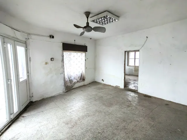 Eladó kereskedelmi és ipari ingatlan Miskolc 100 nm