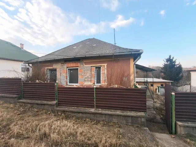 Eladó ház Tardona 75 nm