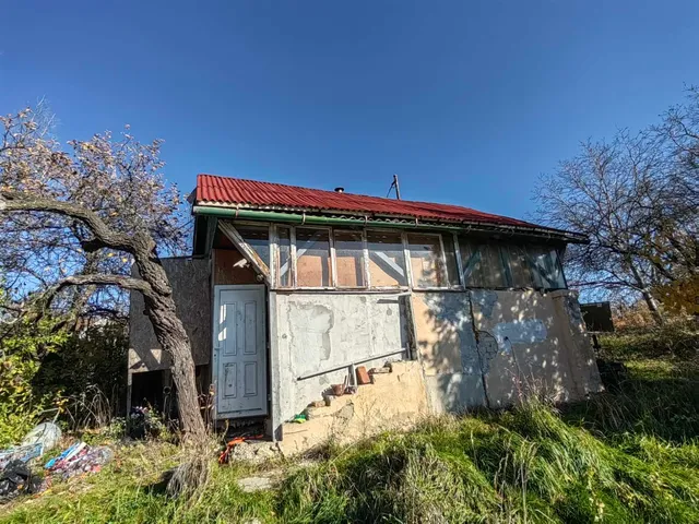 Eladó telek Miskolc 30 nm