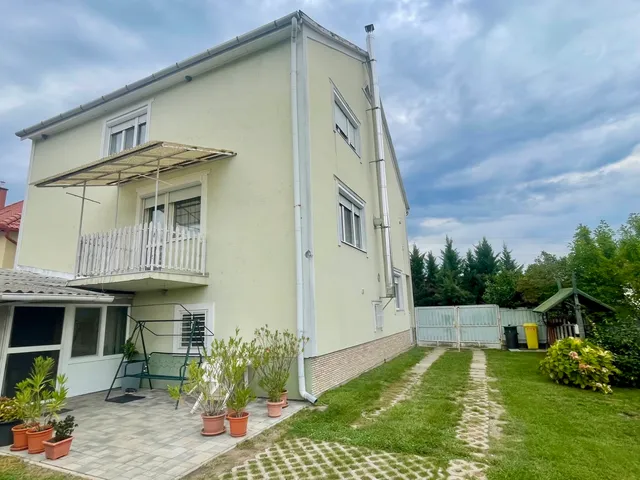 Eladó ház Egerszalók 140 nm