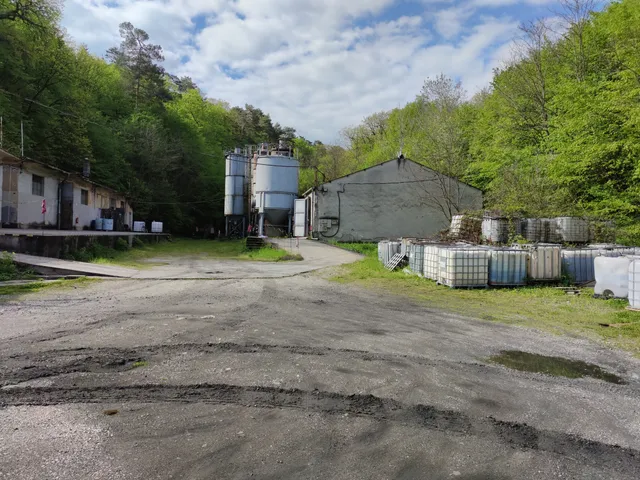 Kiadó kereskedelmi és ipari ingatlan Miskolc 100 nm