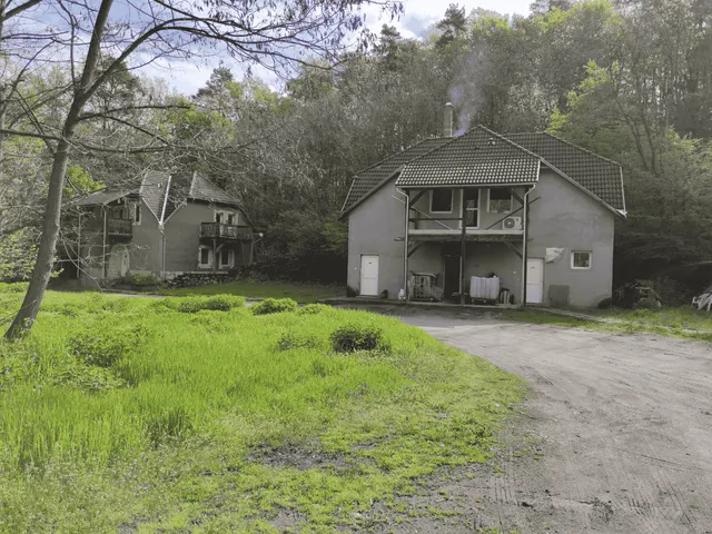 Kiadó kereskedelmi és ipari ingatlan Miskolc 100 nm