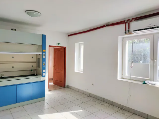 Eladó kereskedelmi és ipari ingatlan Miskolc 800 nm