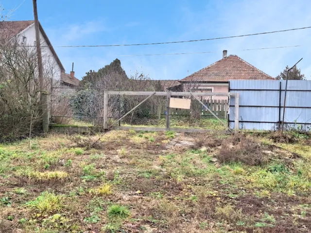 Eladó telek Sajószentpéter 1161 nm