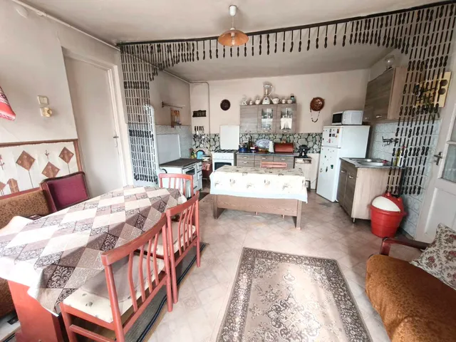 Eladó ház Hangács 86 nm