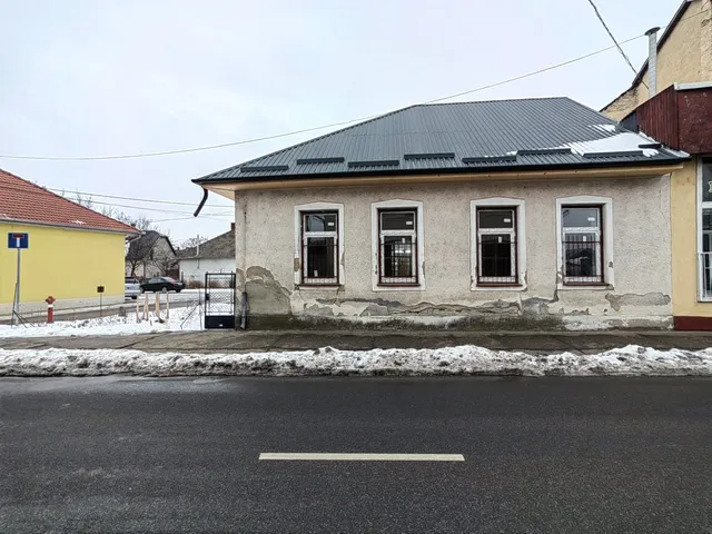 Eladó kereskedelmi és ipari ingatlan Mezőcsát 114 nm