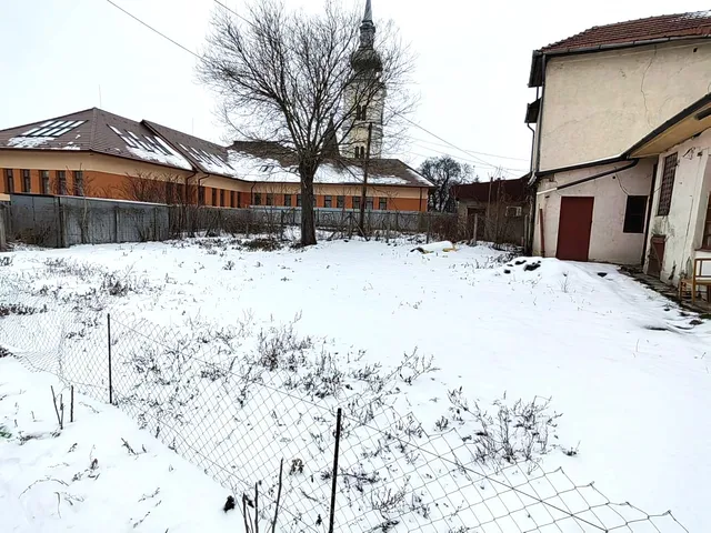 Eladó kereskedelmi és ipari ingatlan Mezőcsát, Bacsó Bála 1 114 nm