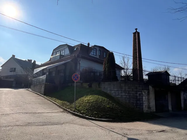 Eladó ház Miskolc, Miskolc, Feszty Árpád utca 6/A 280 nm