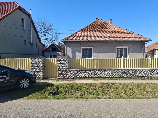 Eladó ház Sajólád 98 nm