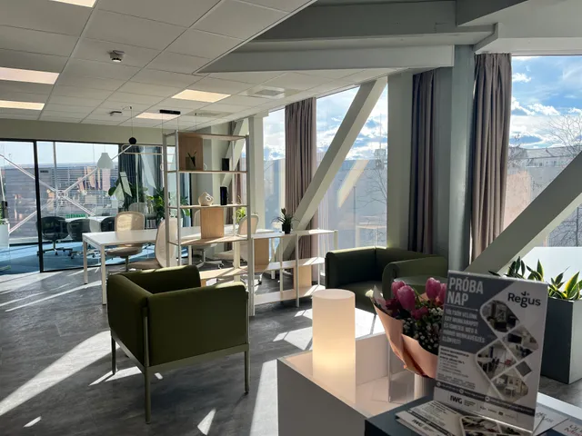 Kiadó kereskedelmi és ipari ingatlan Miskolc, Belváros, Arany János tér 1 10 nm