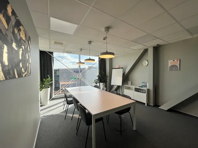 Kiadó kereskedelmi és ipari ingatlan Miskolc, Belváros 10 nm