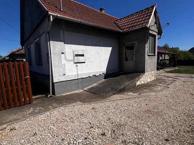 Eladó ház Polgár 65 nm