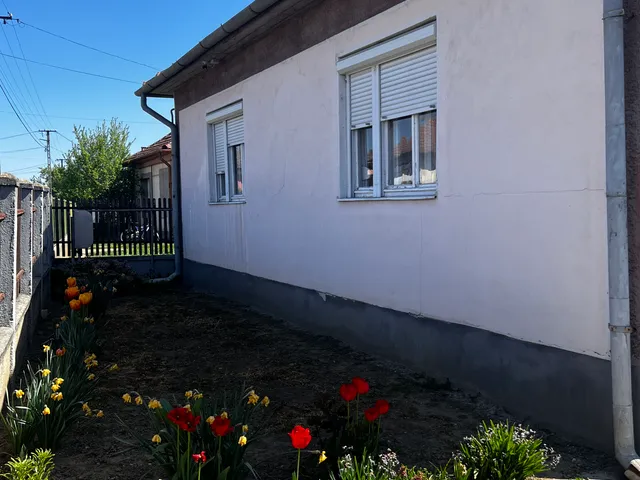 Eladó ház Polgár 90 nm