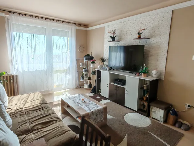Kiadó lakás Miskolc, Vörösmarty-városrész 37 nm