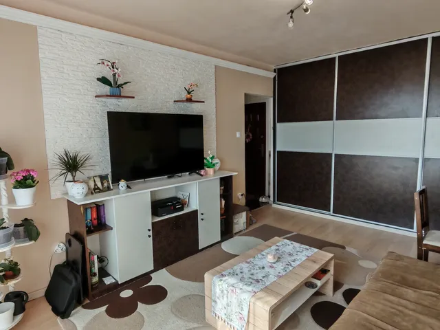Kiadó lakás Miskolc, Vörösmarty-városrész, Király utca 37 nm