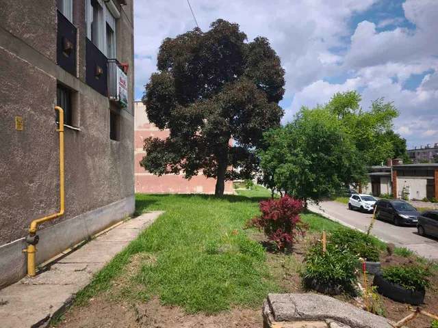 Eladó lakás Kazincbarcika, Iskola köz 2 50 nm