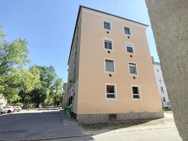 Eladó lakás Kazincbarcika 48 nm