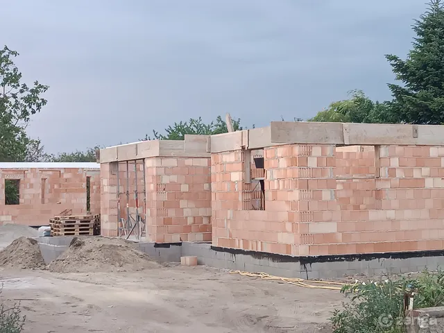 Eladó ház Üllő 119 nm