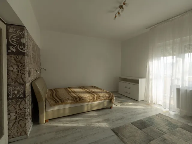 Eladó ház Szabadbattyán 180 nm