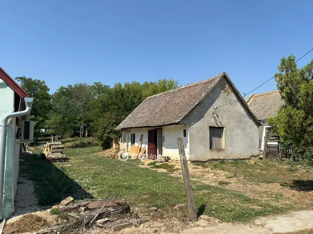 Eladó ház Lippó 72 nm