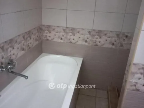 Eladó ház Bár 125 nm