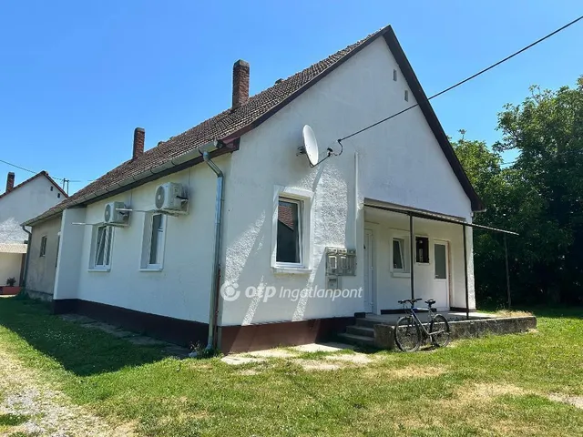 Eladó ház Magyarbóly 61 nm