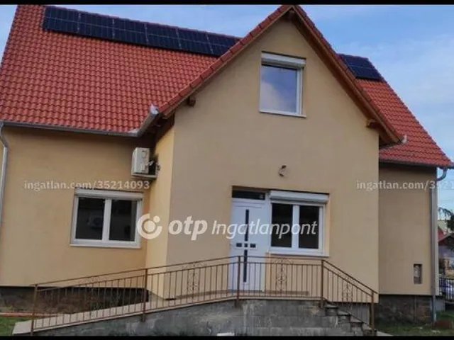 Eladó ház Aranyosgadány 198 nm