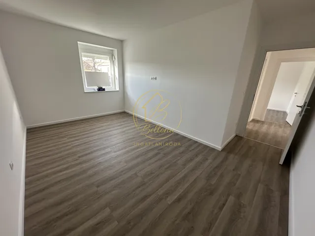 Eladó ház Pécsvárad, Vár 100 nm