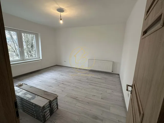 Eladó lakás Pécs, Kertváros 84 nm