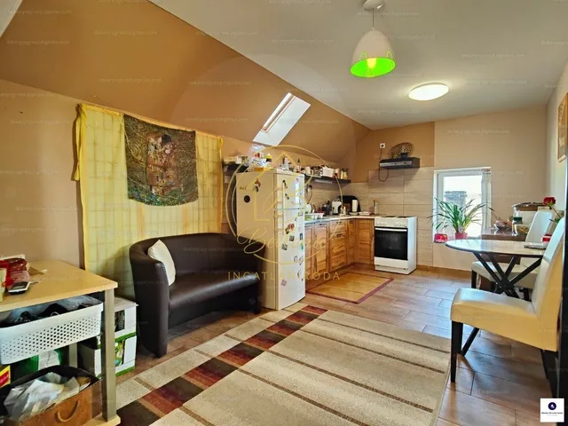 Eladó lakás Pécs, Tettye 62 nm