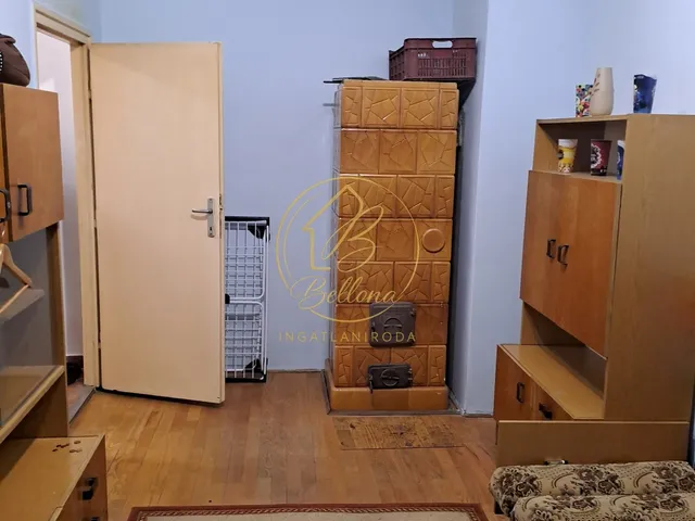 Eladó lakás Komló 50 nm