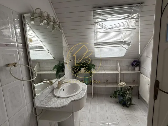 Eladó lakás Pécs, Belváros 118 nm