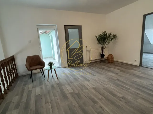 Eladó ház Pécs 270 nm