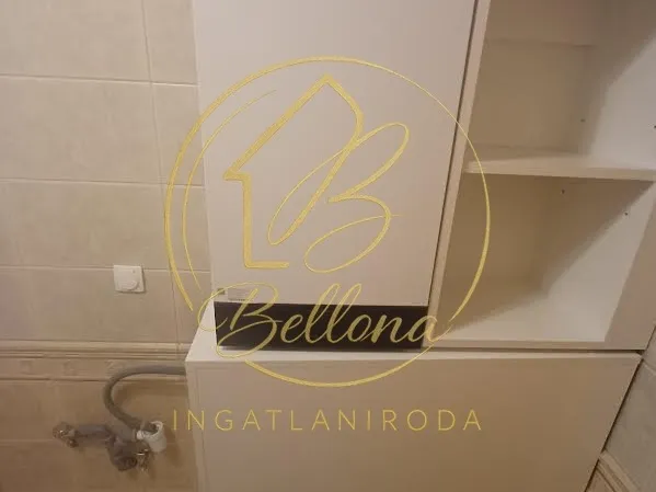 Eladó lakás Pécs, Bálics 74 nm