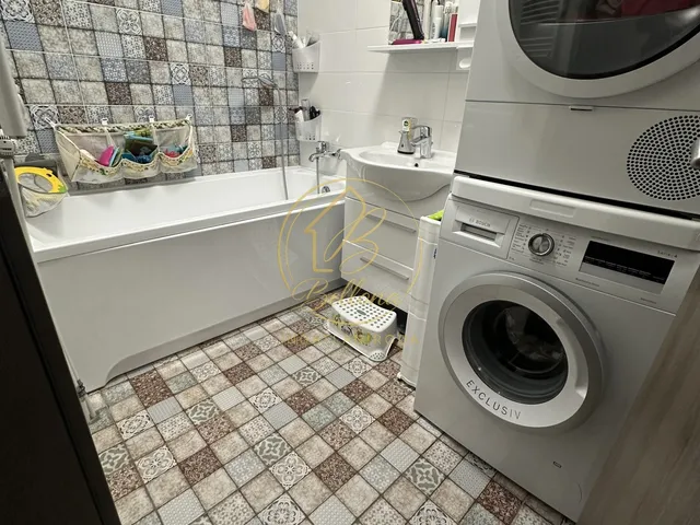 Eladó ház Nagykozár, Petőfi utca 160 nm