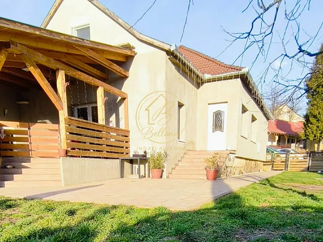 Eladó ház Nagykozár 120 nm