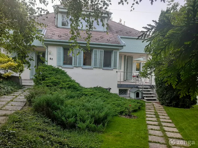 Eladó ház Budapest II. kerület, Szemlőhegy 167 nm